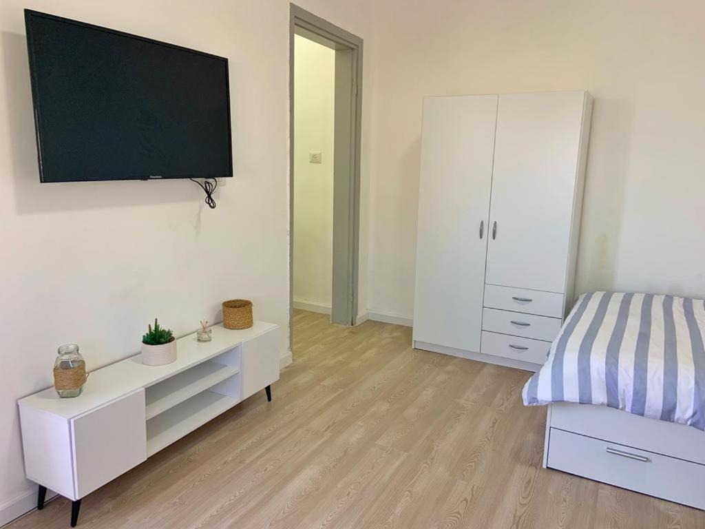 יחידות אירוח נוף המפרץ Apartment Haifa Exterior photo